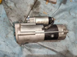 ������� ������ 10 ��� 12V Mitsubishi 4M40 ����� � - 0032 ����