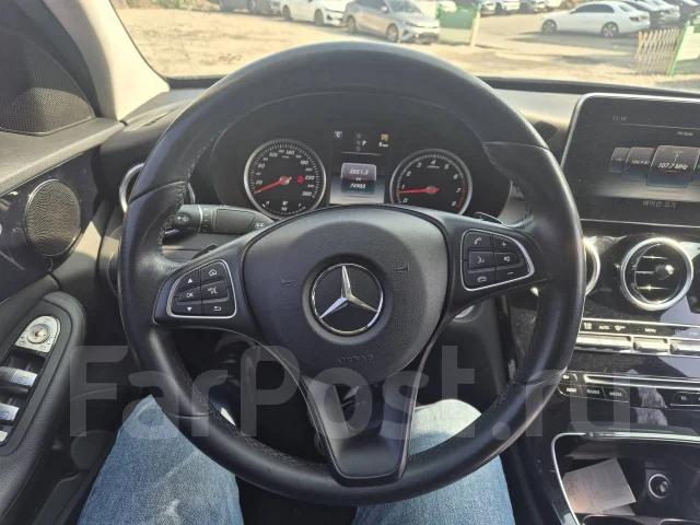Mercedes-Benz C-Class. C200 ����