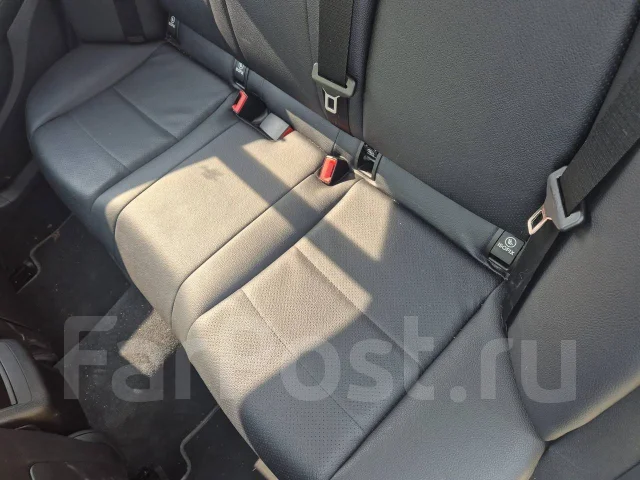 Mercedes-Benz C-Class. C200 ����
