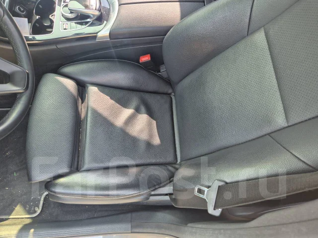 Mercedes-Benz C-Class. C200 ����