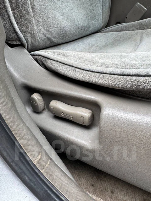 Nissan Laurel. �������, ������, 2.5 (200��.�.), ������, 291 000����. �� ����