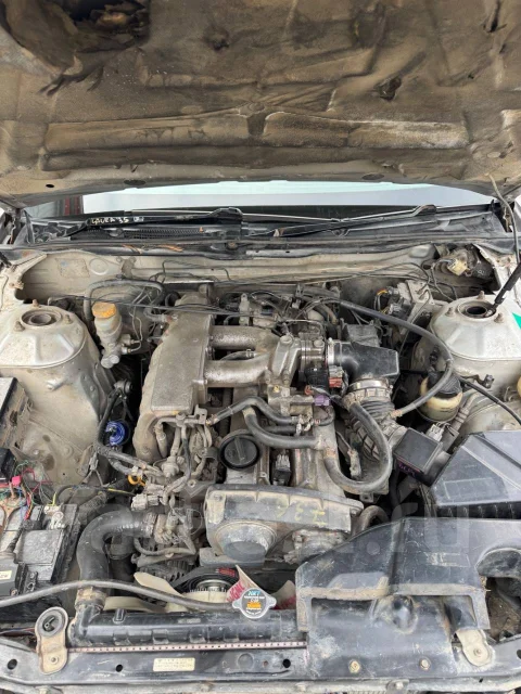 Nissan Laurel. �������, ������, 2.5 (200��.�.), ������, 291 000����. �� ����