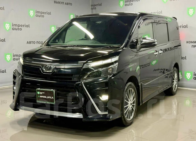 Toyota Voxy. �������, ��������, 2.0 (152��.�.), ������, 87 000����. �� ����