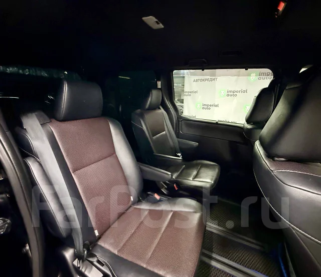 Toyota Voxy. �������, ��������, 2.0 (152��.�.), ������, 87 000����. �� ����
