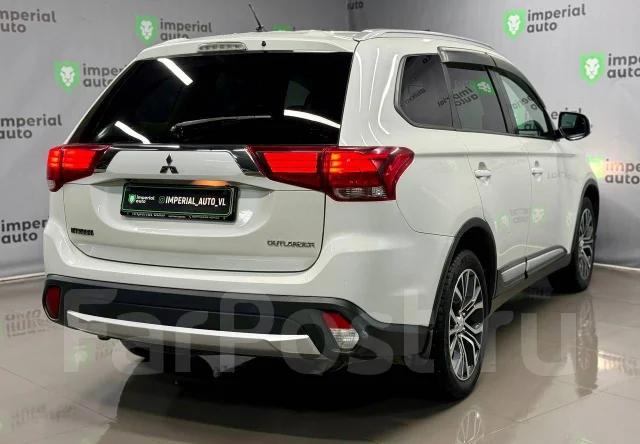 Mitsubishi Outlander. �������, 4wd, 2.0 (146��.�.), ������, 142 000����. �� ����