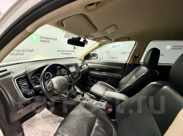 Mitsubishi Outlander. �������, 4wd, 2.0 (146��.�.), ������, 142 000����. �� ����
