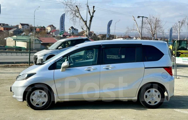 Honda Freed. �������, ��������, 1.5 (118��.�.), ������, 131 000����. �� ����