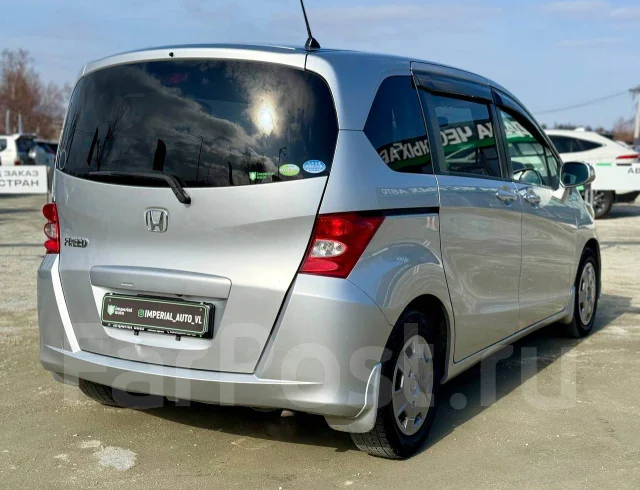 Honda Freed. �������, ��������, 1.5 (118��.�.), ������, 131 000����. �� ����
