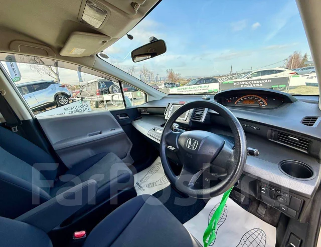 Honda Freed. �������, ��������, 1.5 (118��.�.), ������, 131 000����. �� ����