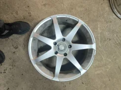 RAYS Versus SS7. 7.0x17", 5x114.3, ET35 ����