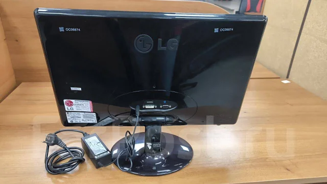 LG. 22", ���������� �� (LCD, LED, QLED) ����