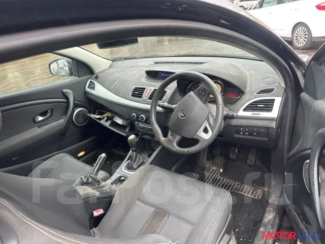 ������� Renault Megane 3 2009-2016 21083079 8200836473 ����