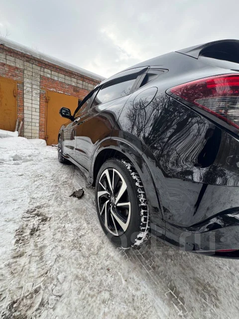 Honda Vezel. �������, ��������, ������, 64����. �� ����