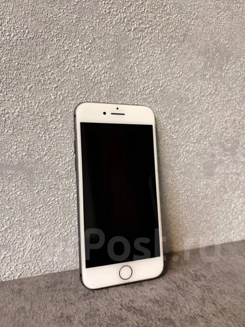 Apple iPhone 8. �/�, 64 ��, �������, 4G LTE ����