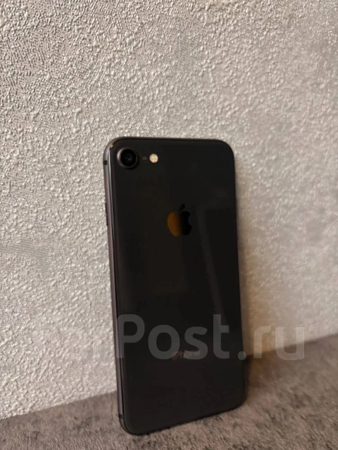 Apple iPhone 8. �/�, 64 ��, �������, 4G LTE ����