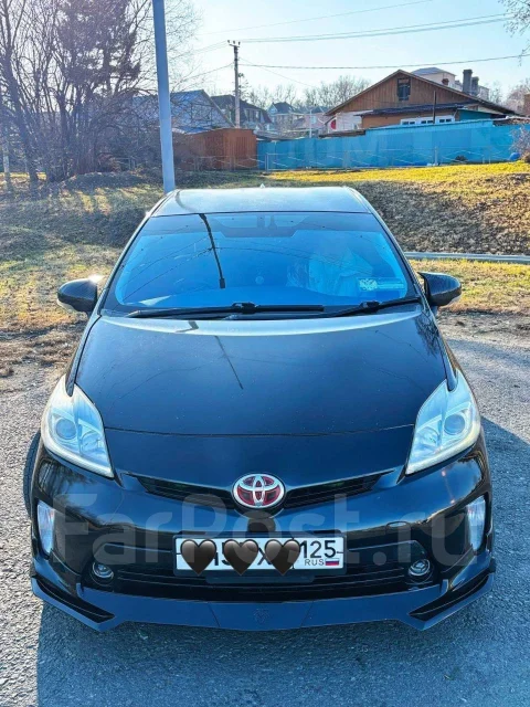 Toyota Prius. ��������, ��������, ������, 275����. �� ����