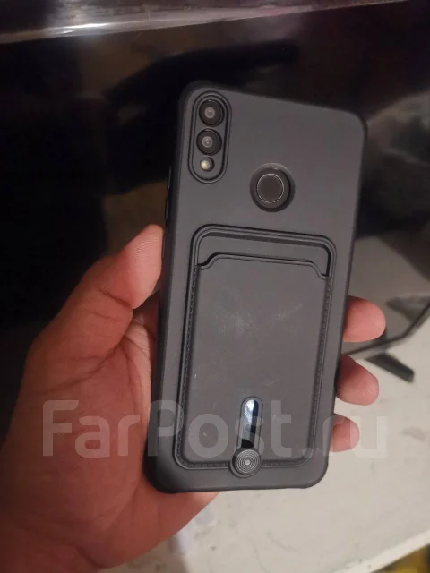 Honor 8X. �/�, 64 ��, ������, 3G, 4G LTE, Dual-SIM, NFC ����