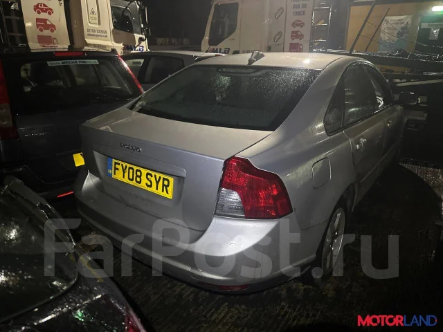 ������� Volvo S40 2004-2012 20961586 3M5T11000AE ����
