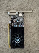 Radeon R7 240 ����