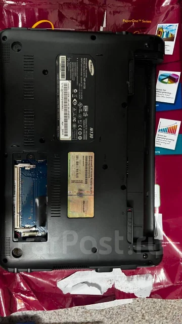 Samsung. 11", 2,2����, ��� 256 �� � ������, ���� 1���, ����������� �� 1��. ����