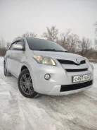 Toyota ist. ��������, 4wd, 1.5 (109��.�.), ������, 160 000����. �� ����