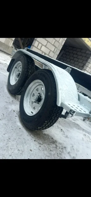 Qingdao E&H Trailer. �/�: 1 500���., �����: 400���. ����