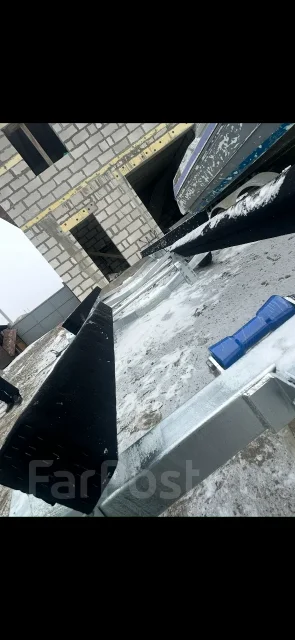 Qingdao E&H Trailer. �/�: 1 500���., �����: 400���. ����