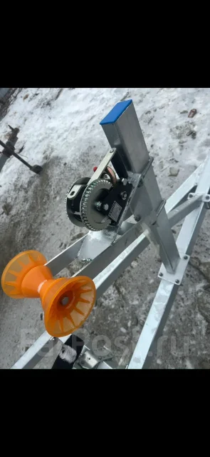Qingdao E&H Trailer. �/�: 1 500���., �����: 400���. ����
