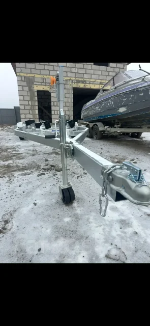 Qingdao E&H Trailer. �/�: 1 500���., �����: 400���. ����