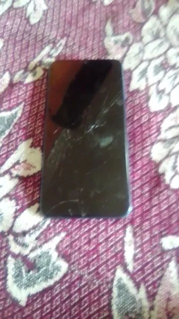 Samsung Galaxy A30. �/�, 128 ��, 4G LTE ����
