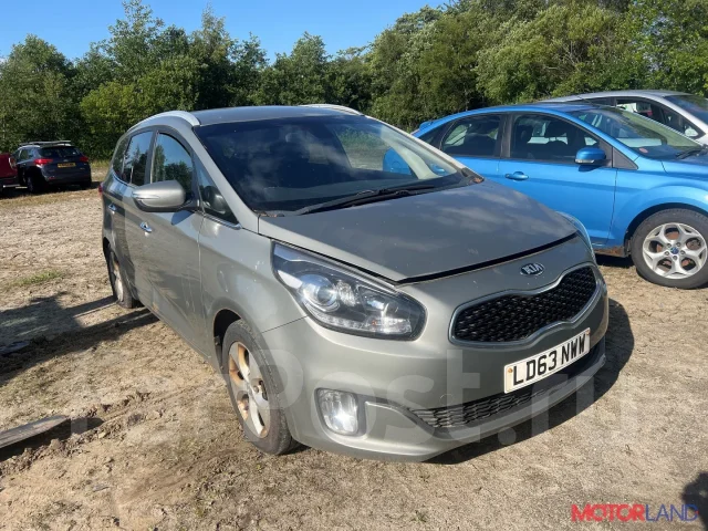 ������� Kia Carens 2013-2019 21025809 361002A550 ����