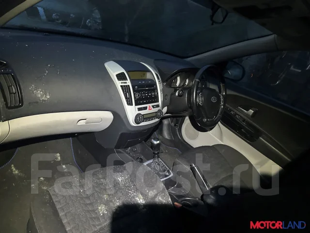 �������� ��������� Kia Ceed 2007-2012 21388028 338002A400 ����