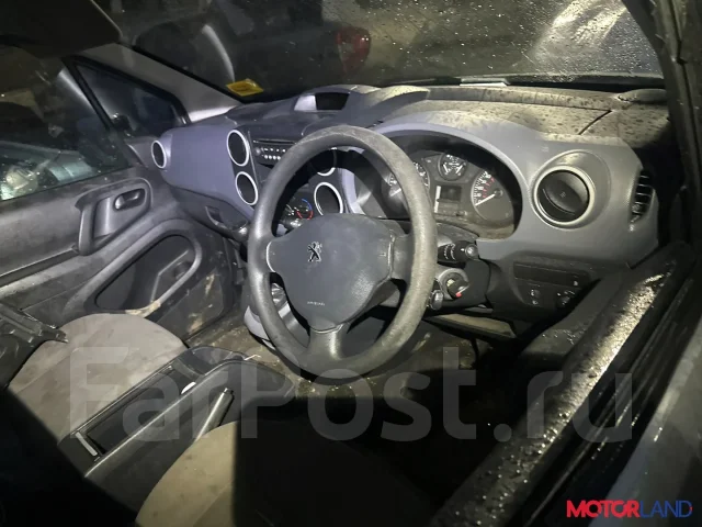 ������� Peugeot Partner 2012-2015 21070433 5802FP ����