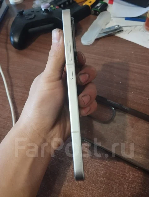 Xiaomi Poco F7. �/�, 256 ��, �����, ���������, 3G, 4G LTE, 5G, Dual-SIM ����