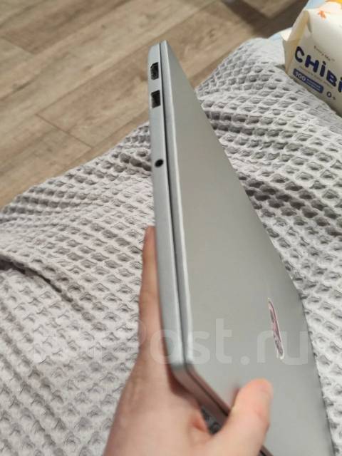 Xiaomi Mi Notebook Air 13.3. 13.3", 2,3����, ��� 8 ��, ���� 256���, WiFi: 1, Bluetooth: 1 ����