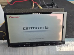 Pioneer Carrozzeria AVIC-MRZ09 ����