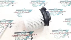 ����� ��������� ������ Nissan Juke 10-20 ST272261KA0A ����