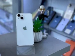 Apple iPhone 13. �/�, 128 ��, ����� ����