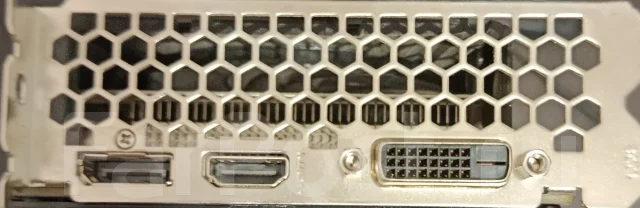 GeForce GTX 1660 SUPER ����