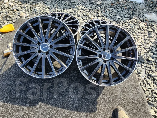 Axis. 8.0x19", 5x112, ET48 ����