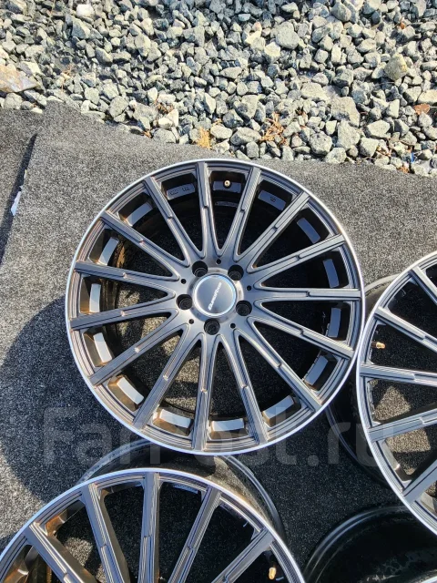 Axis. 8.0x19", 5x112, ET48 ����