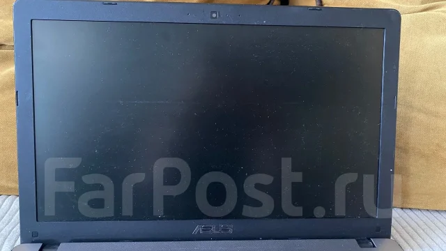 Asus X550V. 15.6", 2,6����, ��� 16 ��, ���� 240���, WiFi: 1, Bluetooth: 1 ����