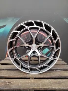 Vossen. 8.0x18", 5x114.3, ET35, �� 73,1���. ����