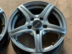 Urban Racing. 5.5x15", 5x114.3, ET46, �� 66,1���. ����
