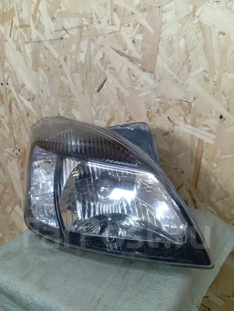 ���� ������ Kia Rio 2 921021G620 ����