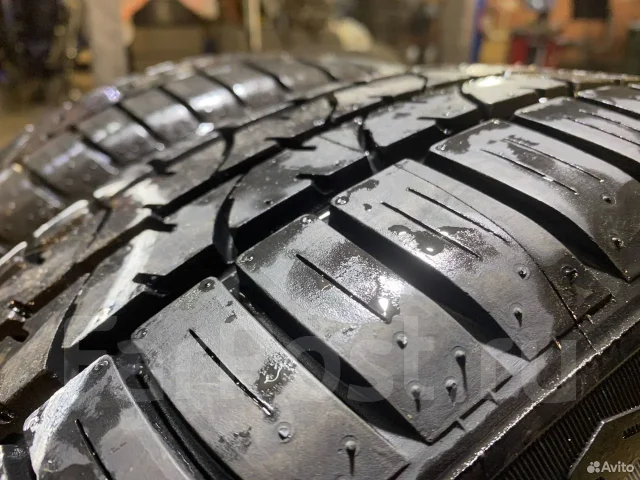 Firestone Firehawk 700