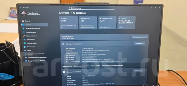 Asus ROG Strix. 15", 165����, ��� 16 ��, ���� 2 000���, WiFi: 1, Bluetooth: 1 ����