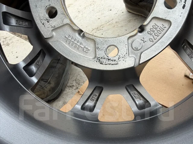 Suzuki. 5.5x15", 5x139.7, ET5, �� 108,1���. ����