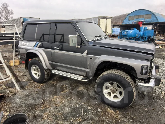 Nissan Safari. VRY60, TD42 ����