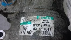 ���������� ������������ Volkswagen Tiguan 1 1K0820859F ����